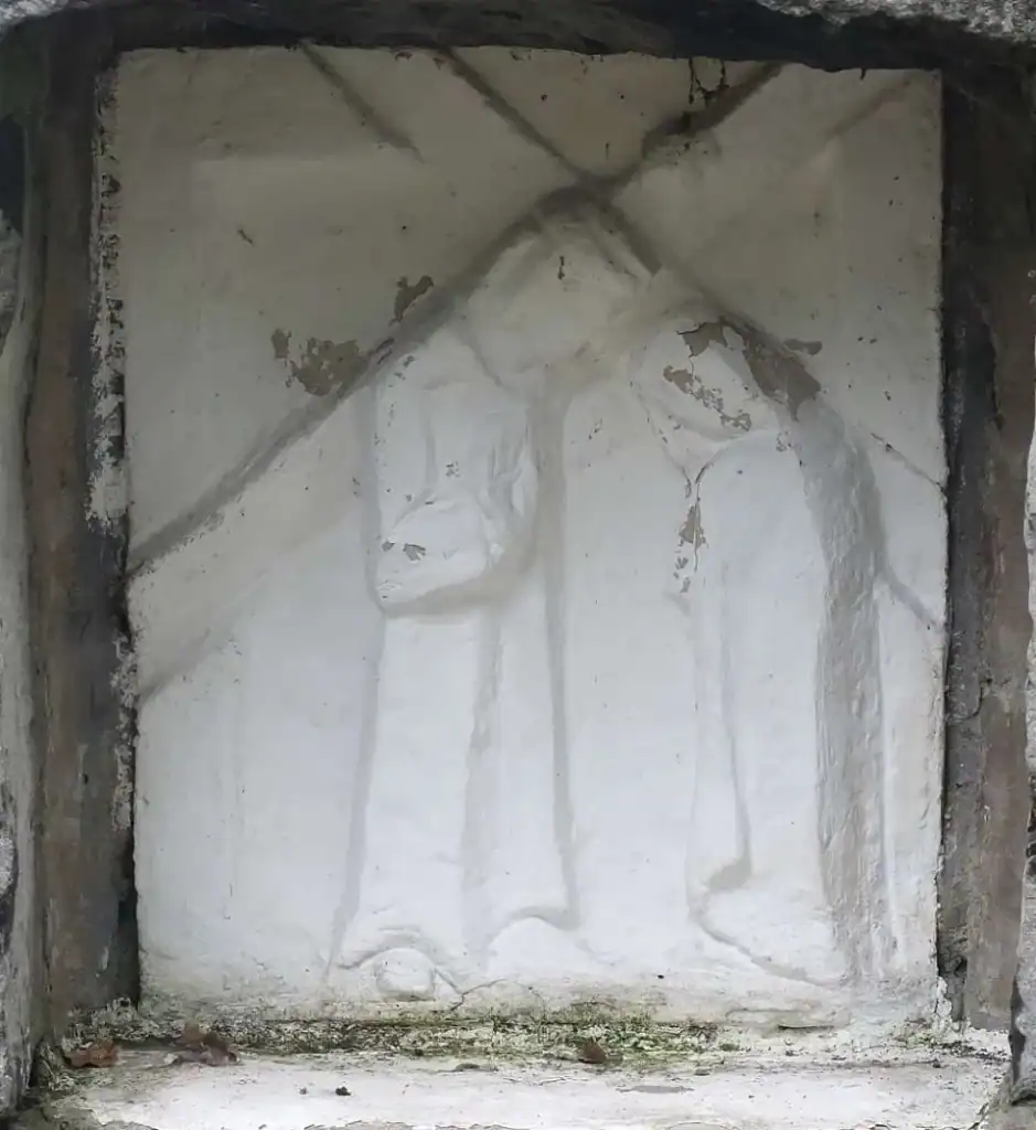 Kreuzgarten Station 4 Relief f021830a 1920w