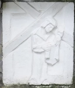 6. Kreuzwegstation: Veronika reicht Jesus das Schweißtuch